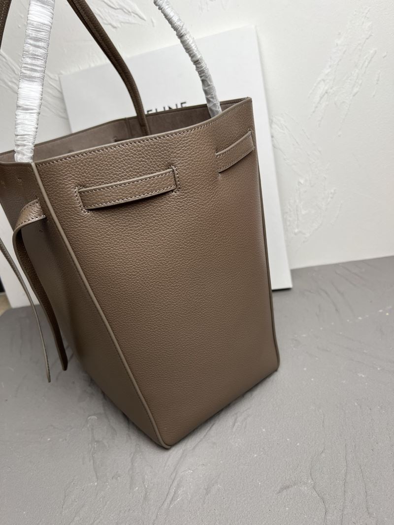 Ce1i*e cabas bags